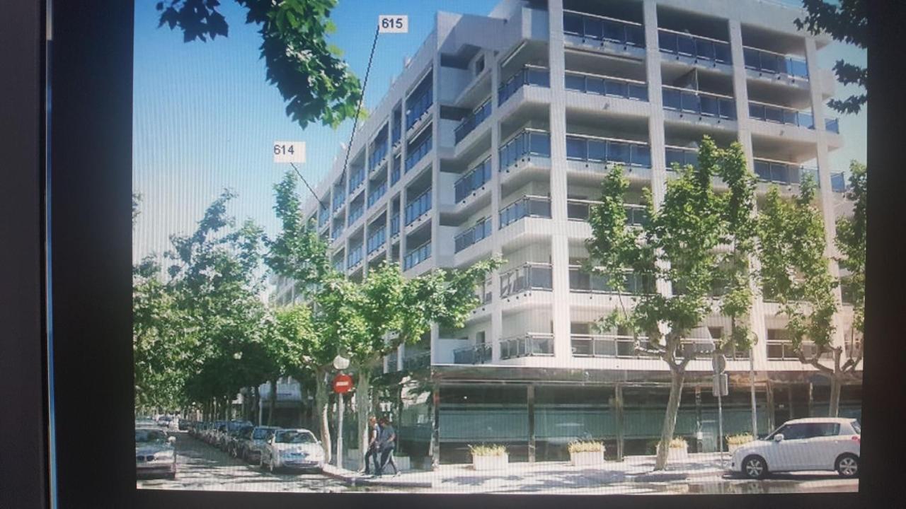 Апартаменты Residencial Michelangelo Салоу Экстерьер фото